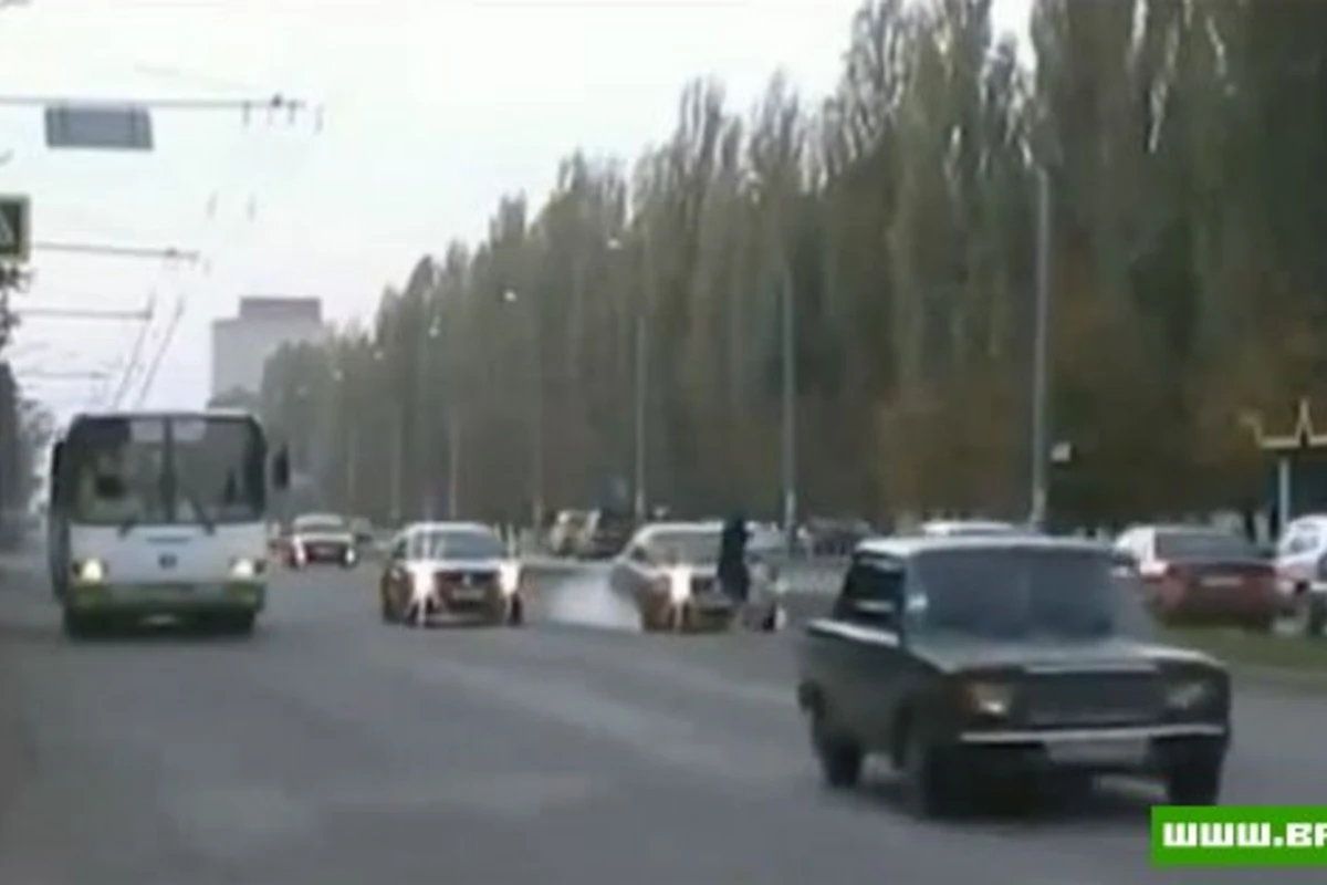 Новые кадры аварии на пешеходном переходе в Брянске
