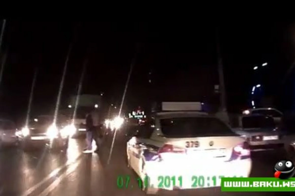 Azərbaycan Polisi: Əcəb eləyirəm!