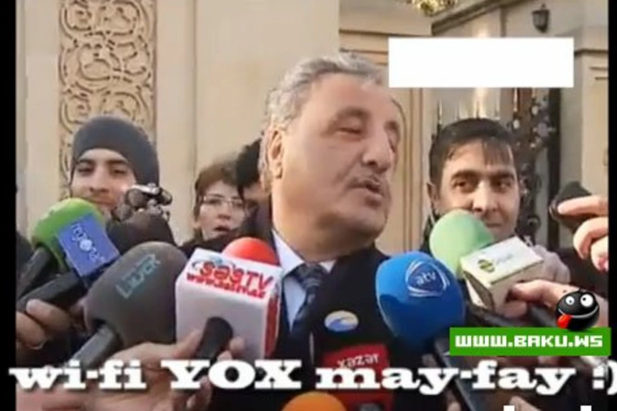 Tağı Əhmədov - metroda May-Fay var =)