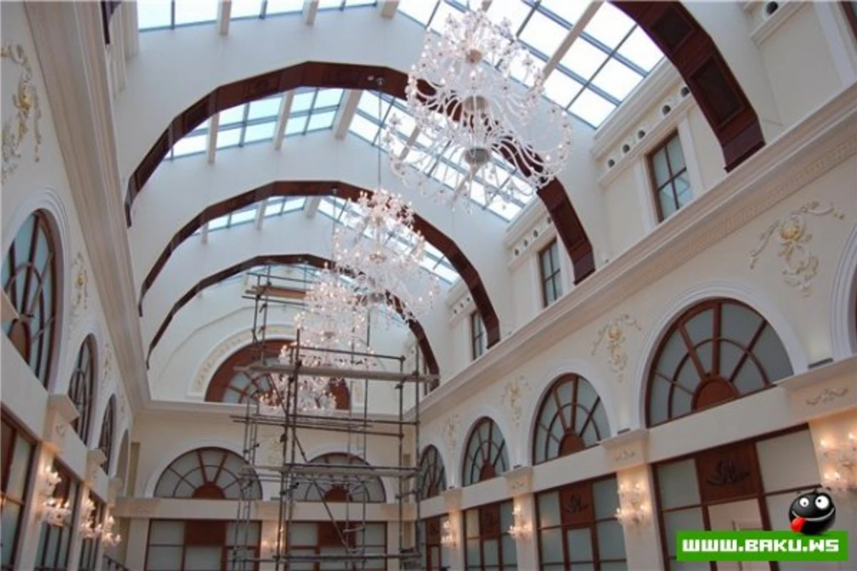 Реконструкция Səadət Sarayı [8 фото]