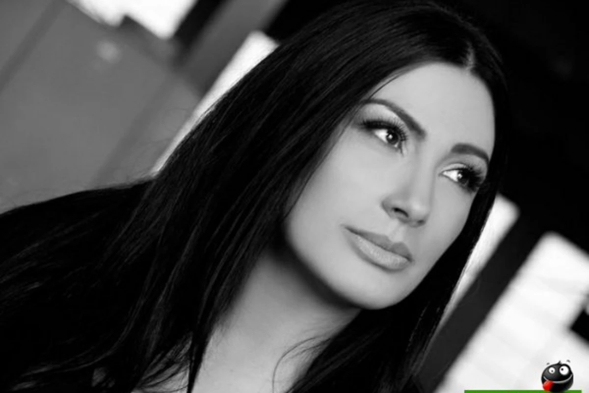 Участница «Евровидения 2012»: «Песня Sarı gəlin очень тронула меня…»