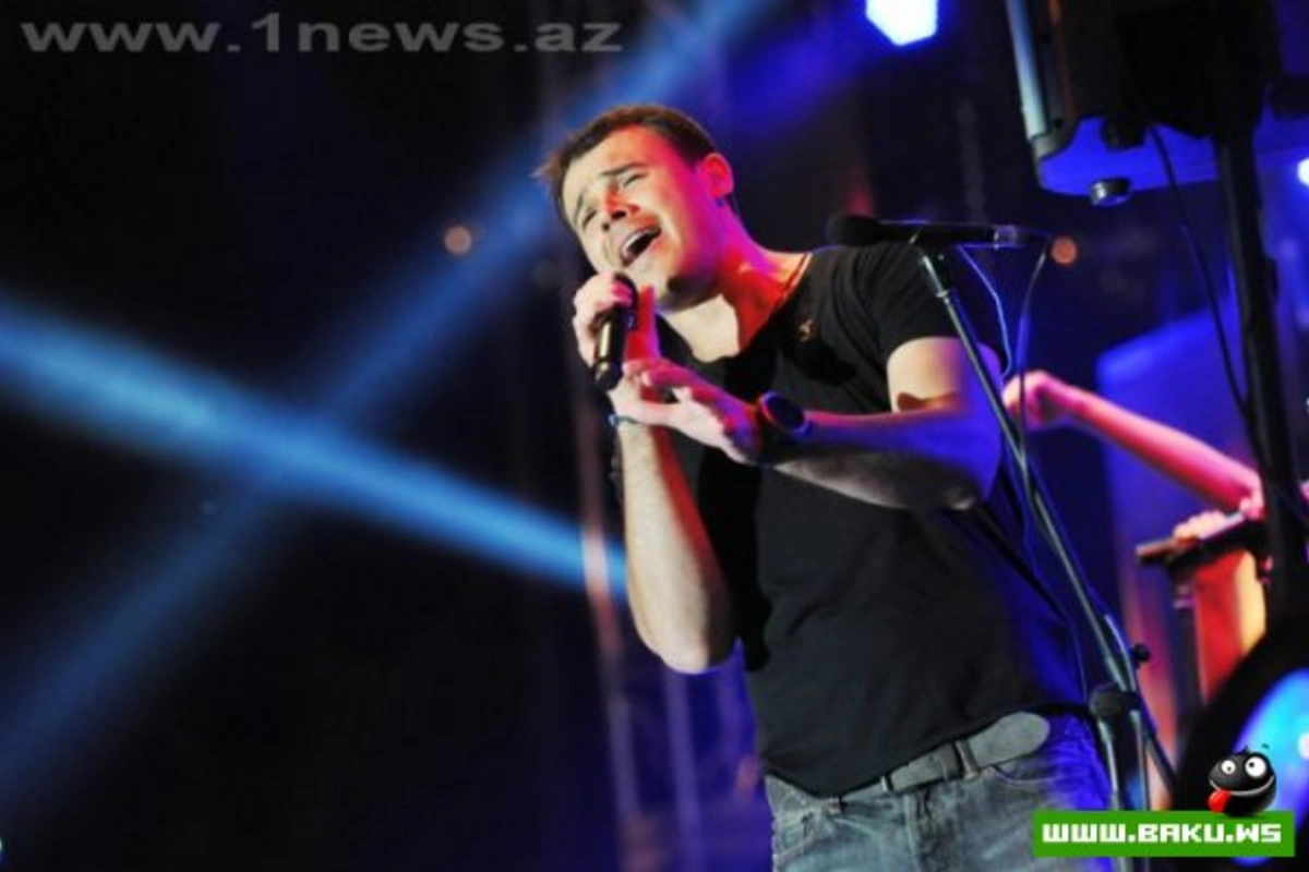 EMIN дал концерт в Eurovillage