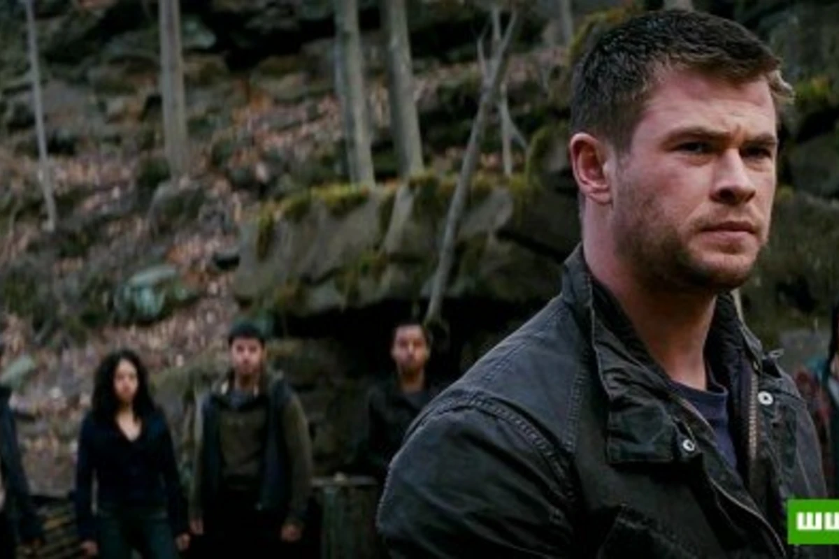 Русский трейлер боевика «Красный рассвет» (Red Dawn)