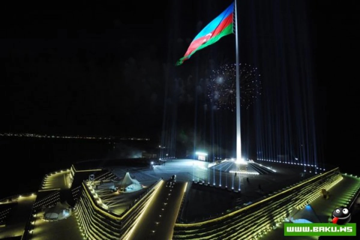 Баку отметит День флага грандиозным концертом