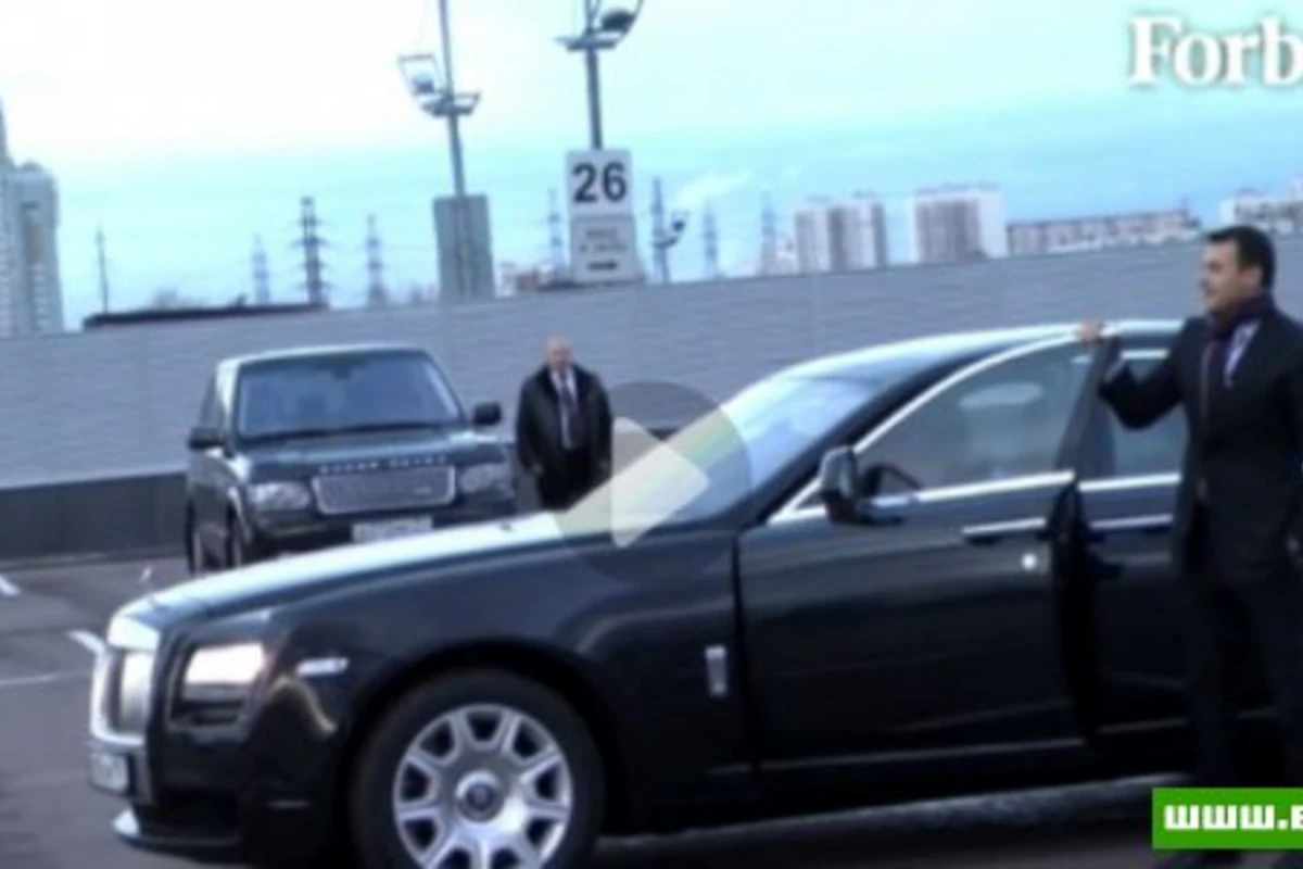Эмин Агаларов за рулем самого мощного Rolls-Royce Ghost [видео]