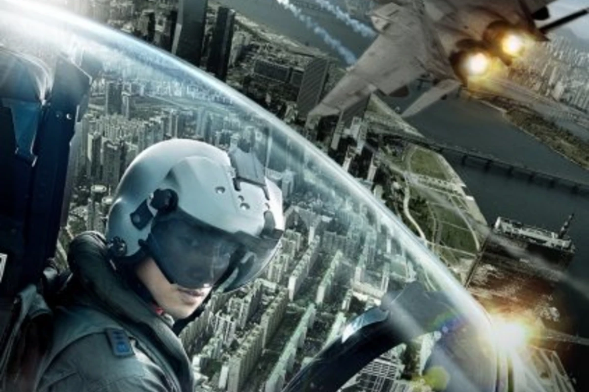 Взвейся в небо - R2B: Return to Base (2012) HDRip