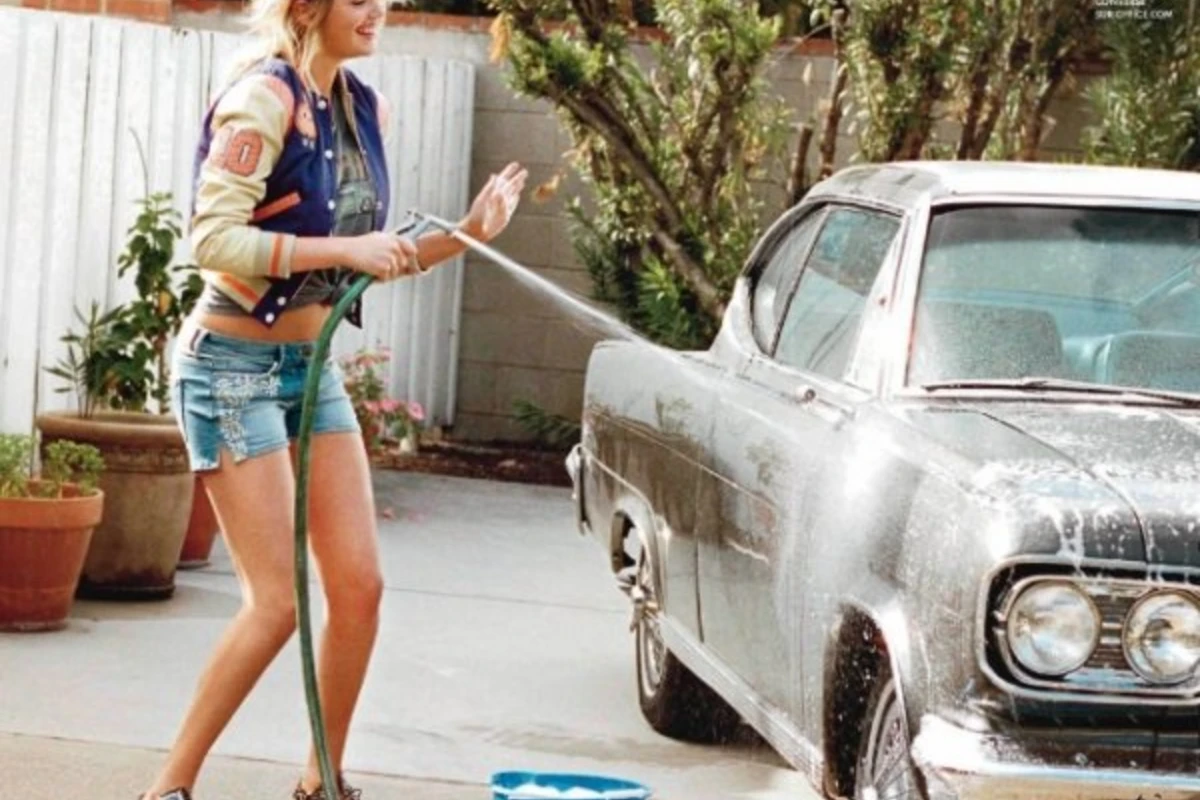 Кейт Аптон (Kate Upton) в двух фотосессиях для модных журналов