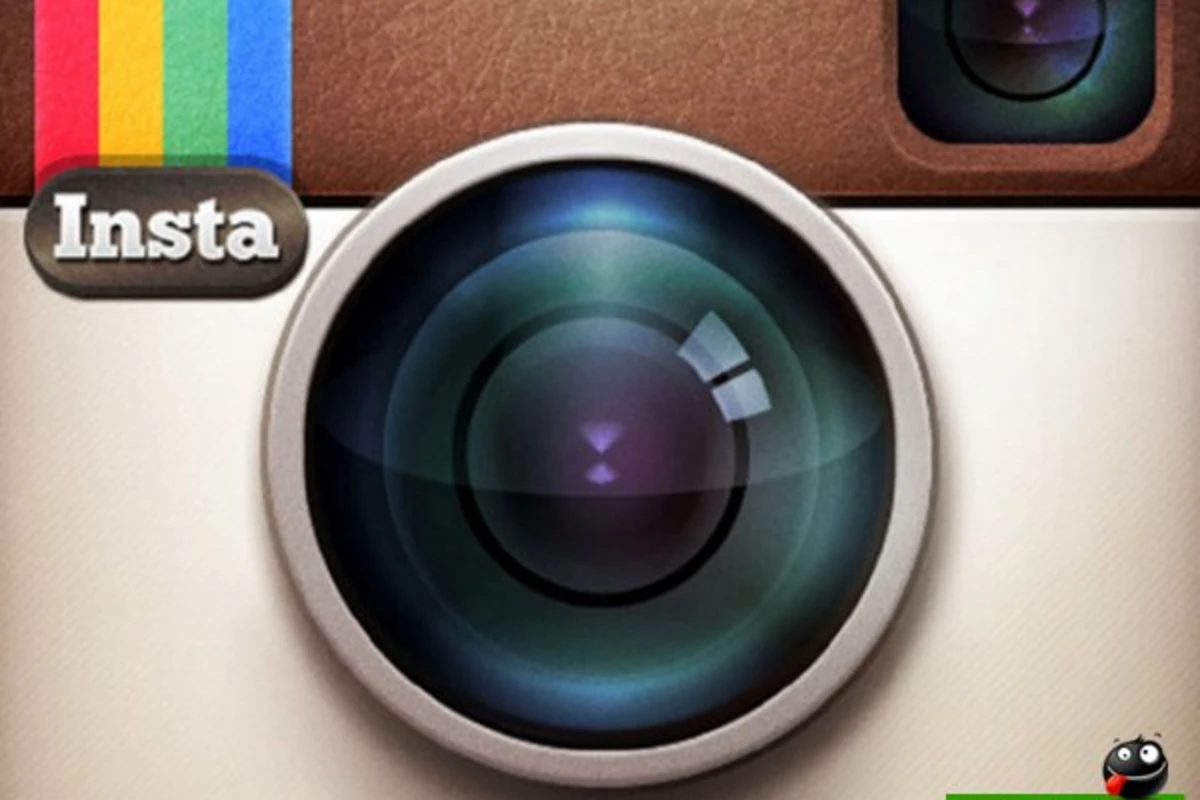 Instagram начал требовать паспорт