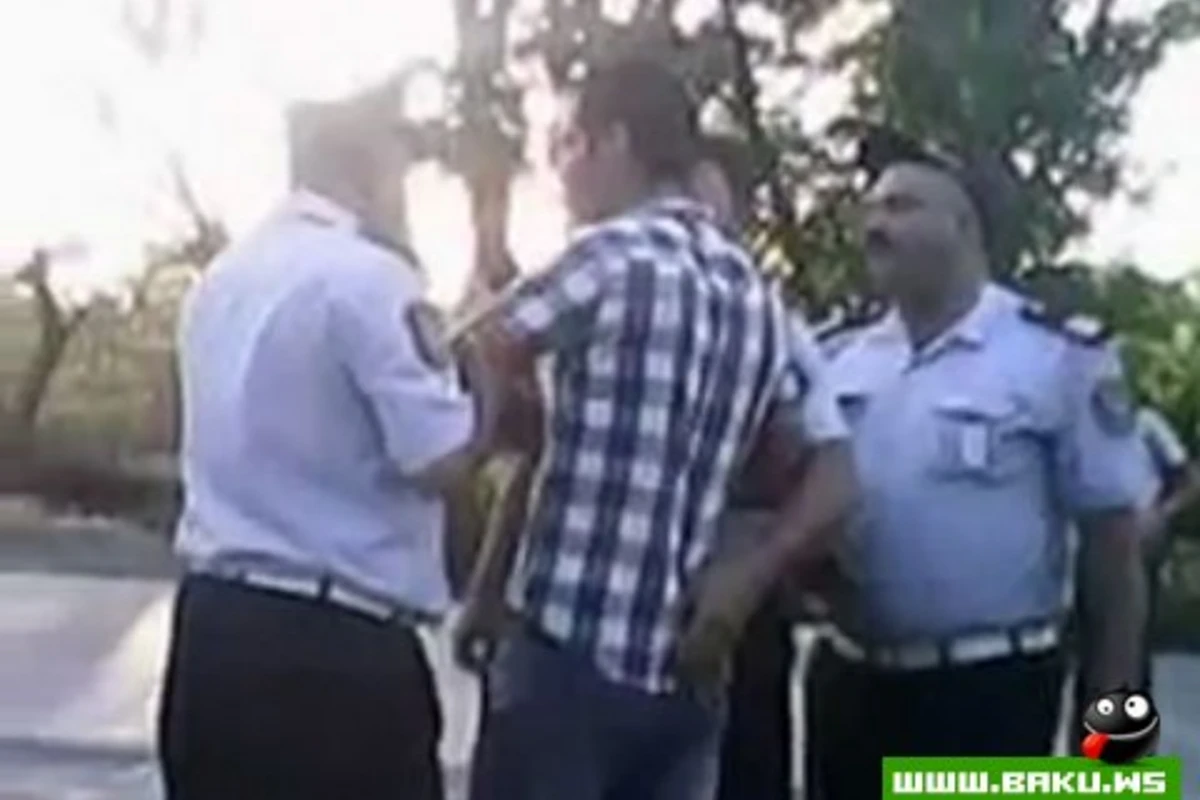 Sosial şəbəkələrdə yol polisi ilə bağlı yeni video yayımlanıb [video]