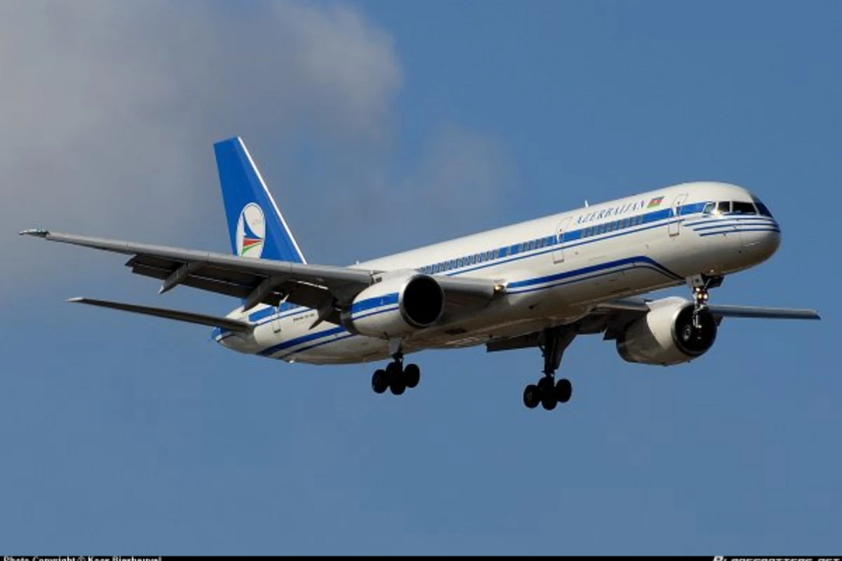 AZAL вводит специальные тарифы на перелеты в Тбилиси