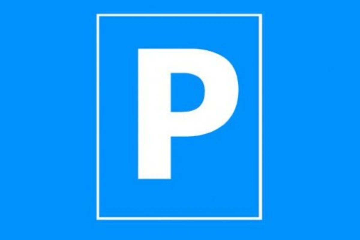 Власти Баку регламентируют стоимость парковки автомобилей