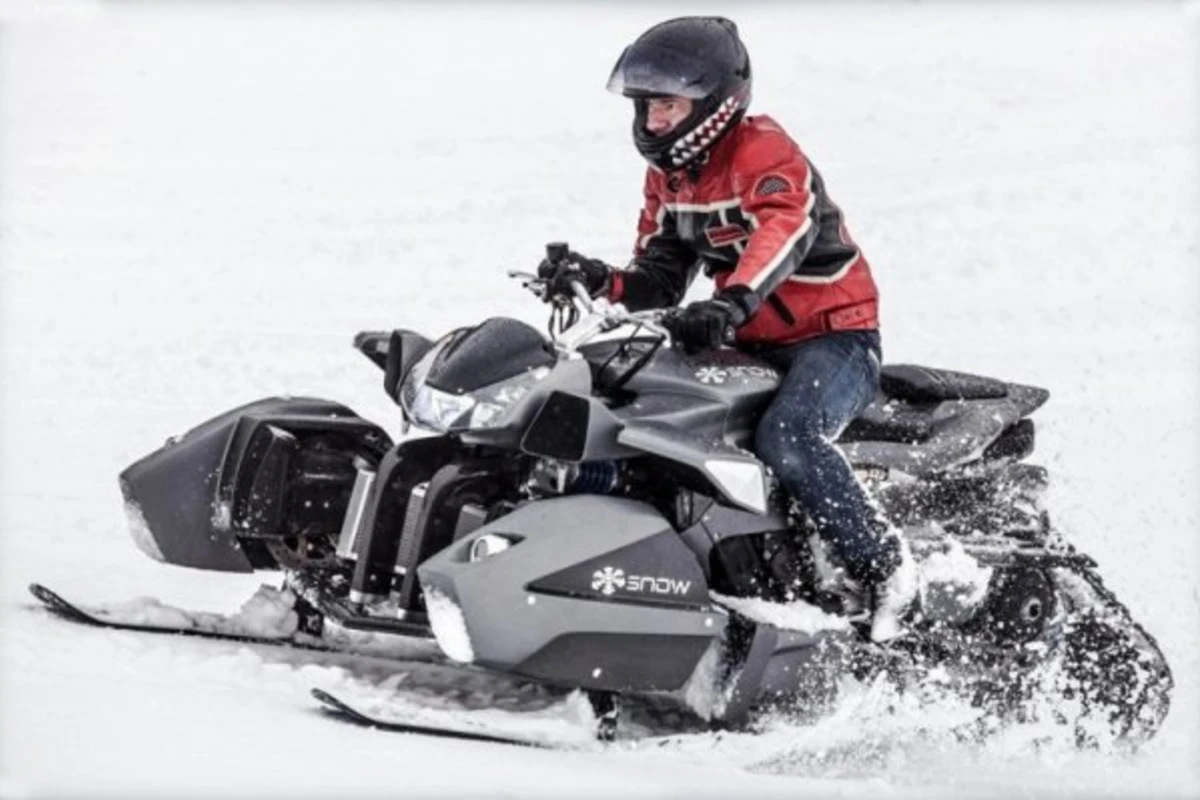 Triazuma Snow: 200 км/ч на снегоходе (видео)