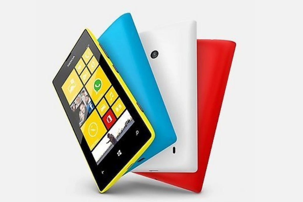 Nokia представила два новых смартфона