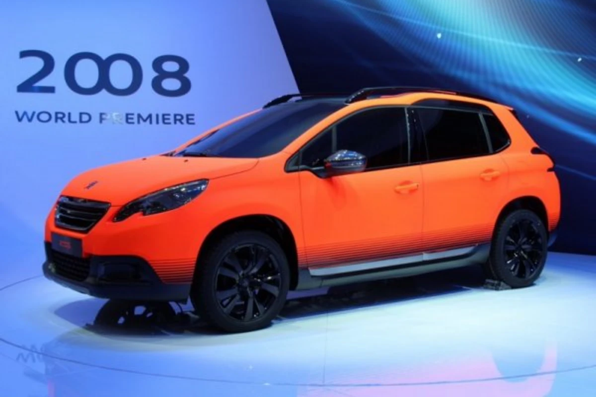 В Женеве впервые представили Peugeot 2008