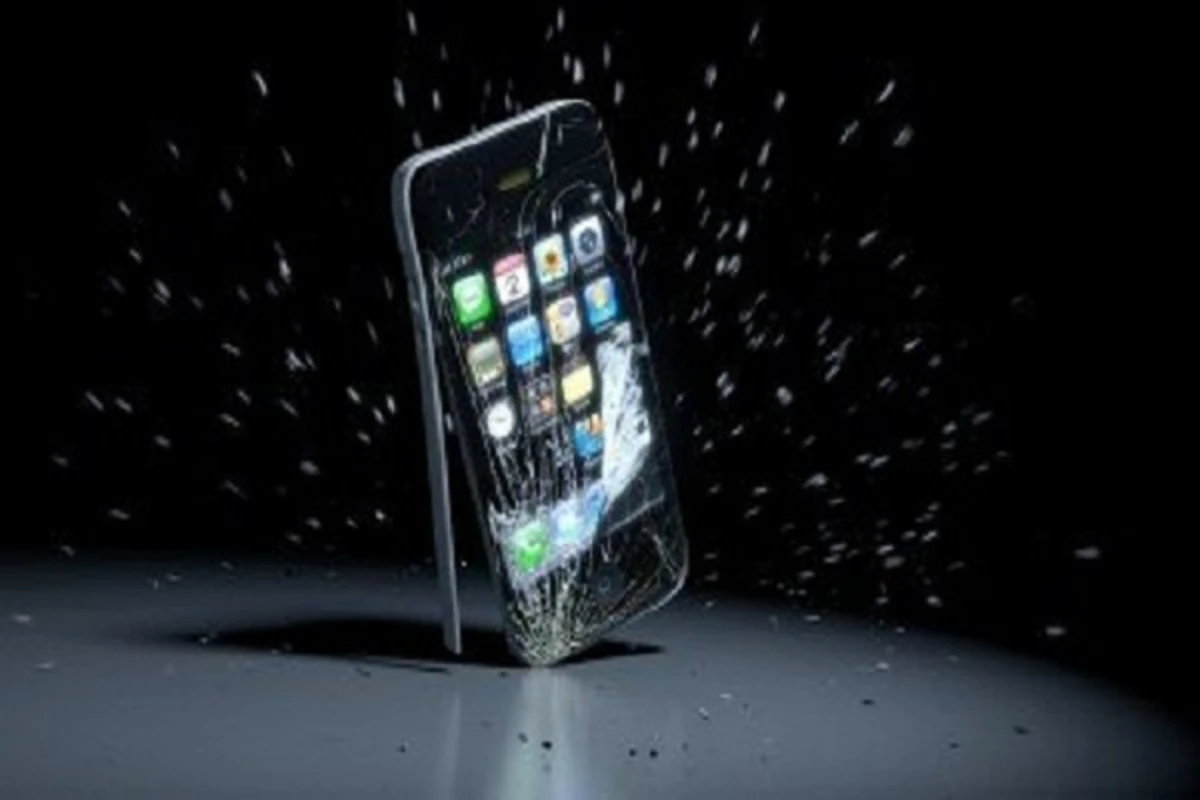 iPhone перестанет разбиваться