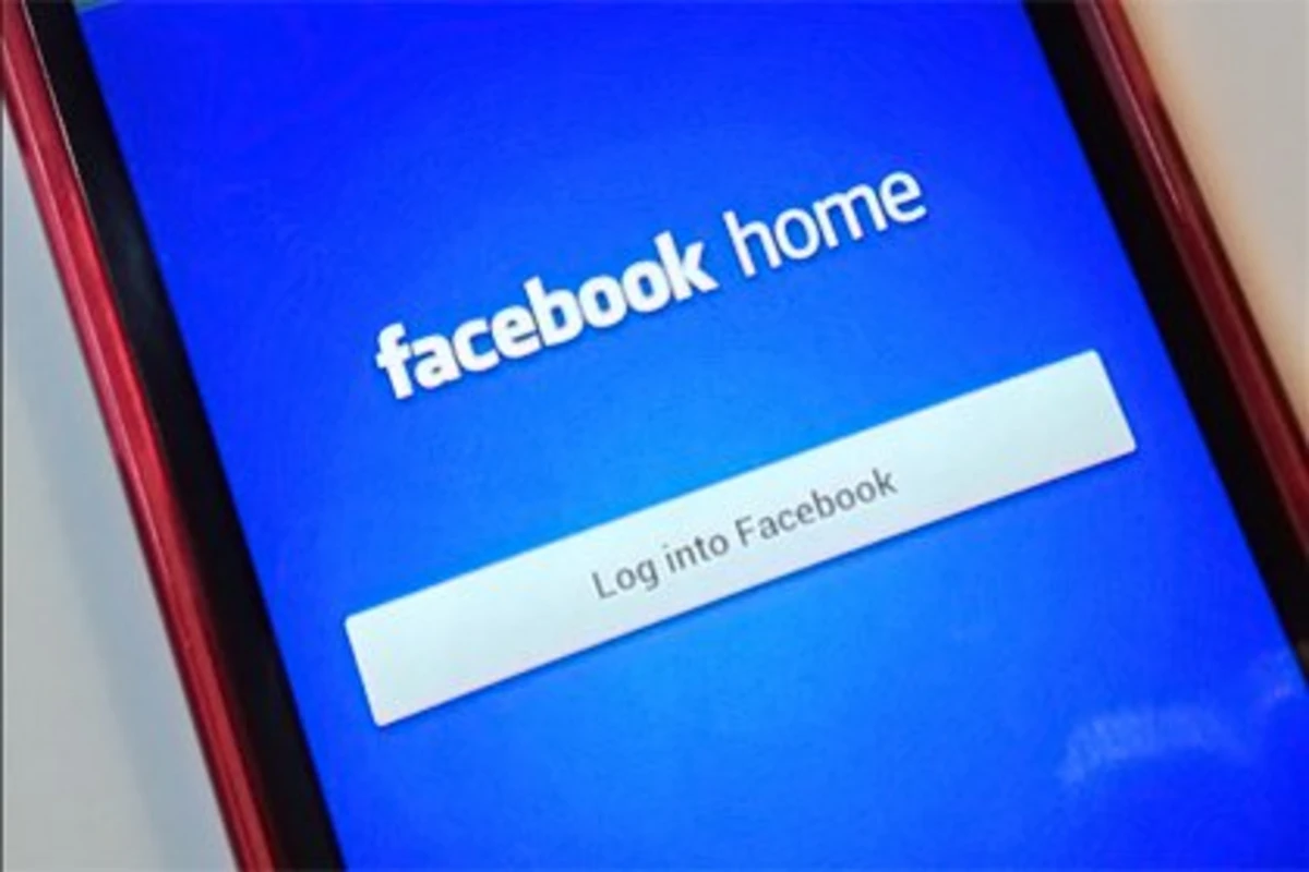 Предварительная версия Facebook Home «утекла» в интернет