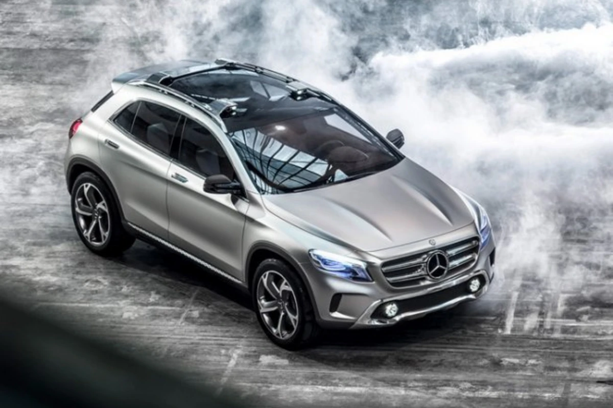 Mercedes показал маленький агрессивный кроссовер