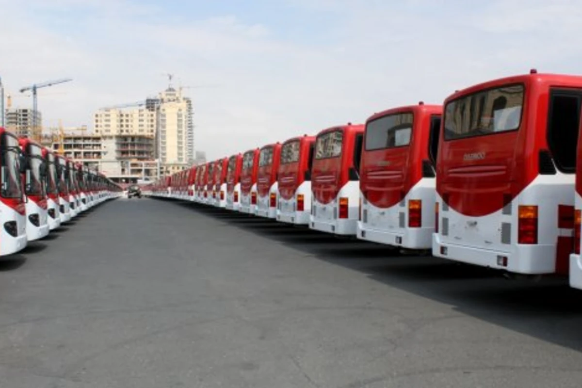 Названа причина частых аварий с участием автобусов в Баку