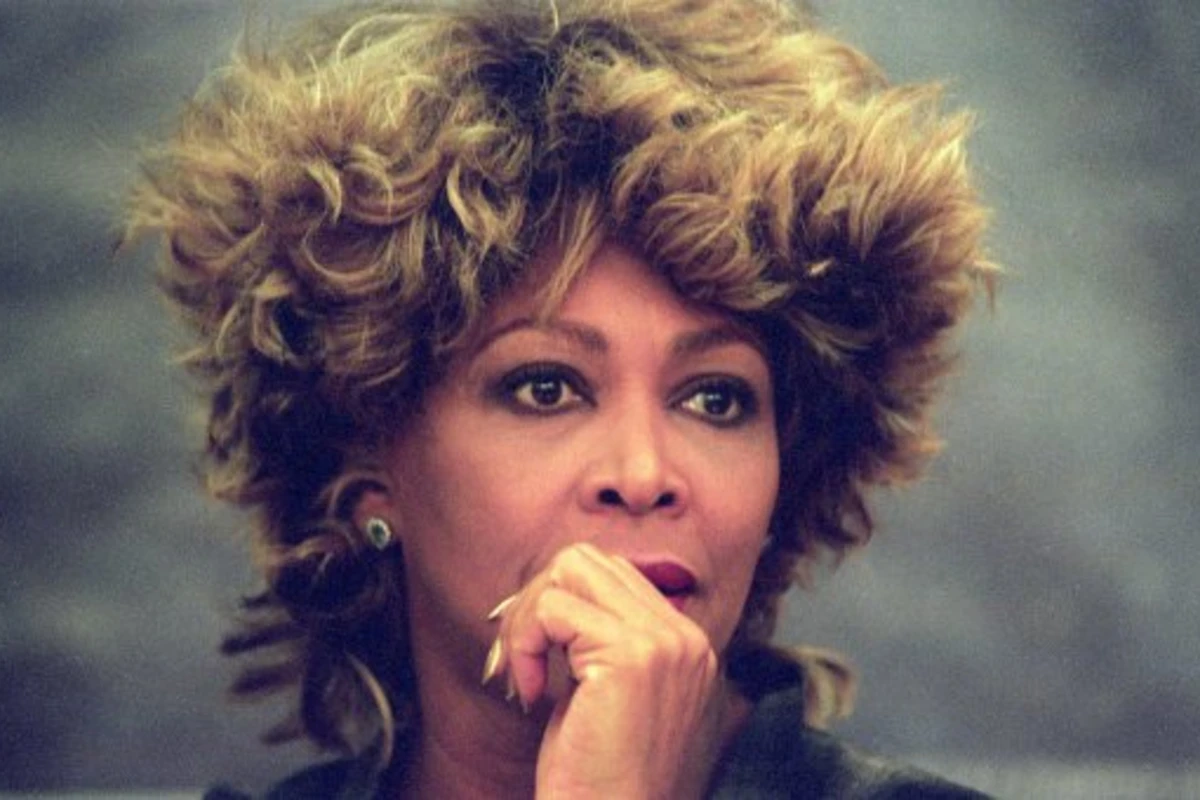 Тина Тернер  получила швейцарский паспорт