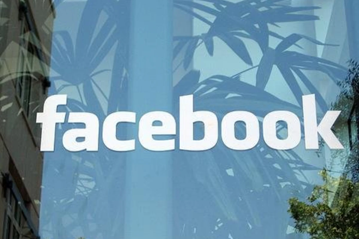 Эра бесплатного Facebook-а от Bakcell и Azercell закончилась