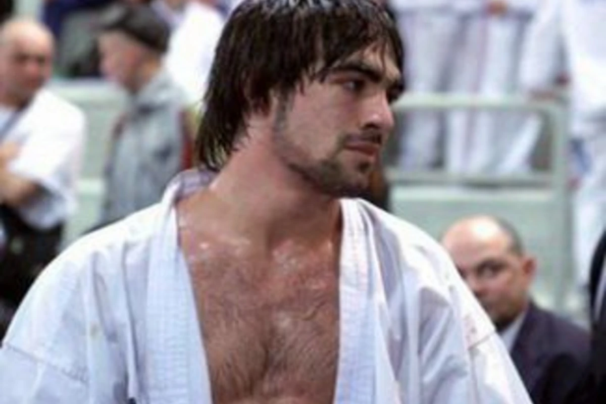 Азербайджанский спортсмен Рафаэль Агаев завоевал титул чемпиона Европы по каратэ