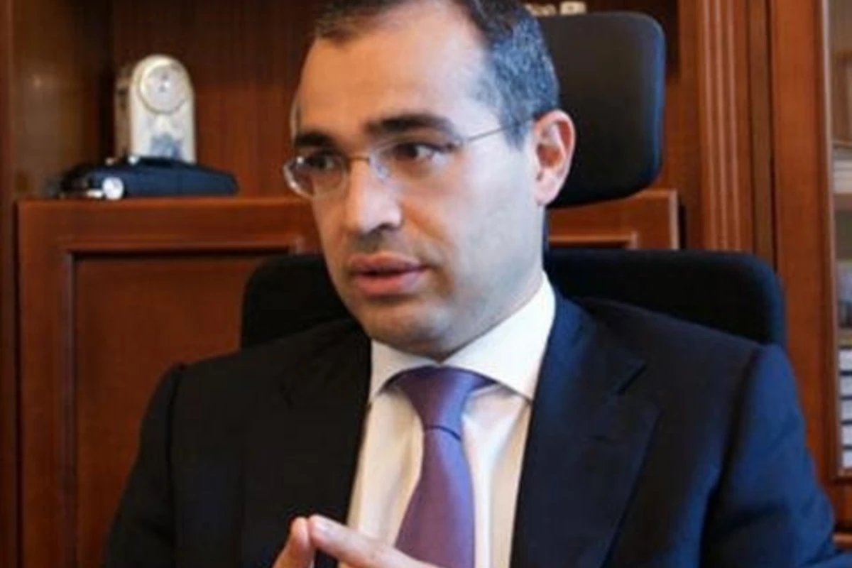 Министр образования сделал заявление в связи с Последним звонком