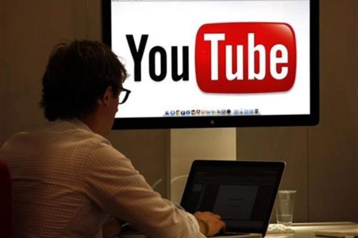 В Таджикскистане запретили пользование YouTube после появления на сайте записи со свадьбы сына президента страны (видео)
