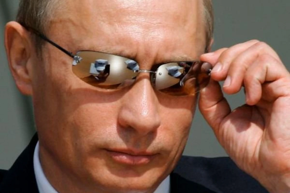 Песков опроверг слухи о свадьбе Путина