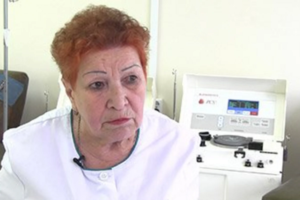 Медсестра спасла 150 детей, сдав 100 литров крови