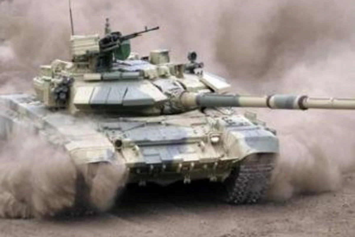 В военном параде в Баку будут принимать участие и российские танки