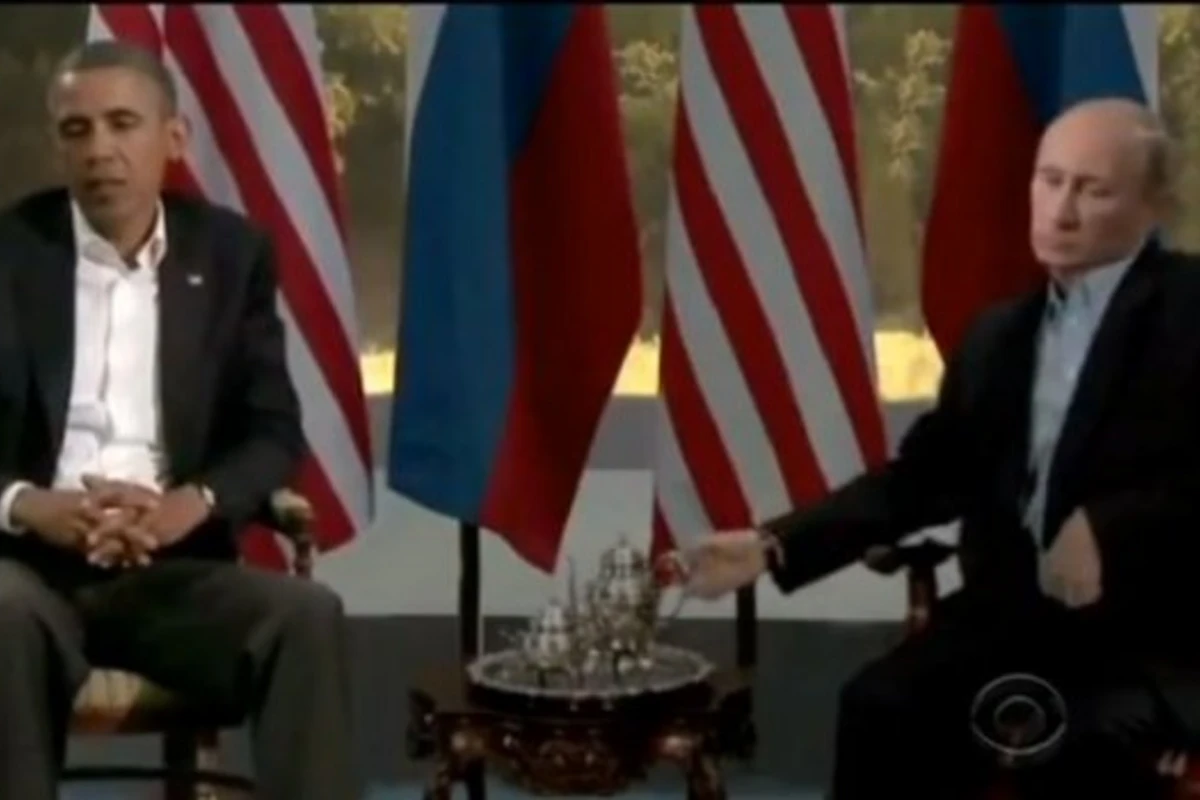 Путин ворует чайнички (видео)