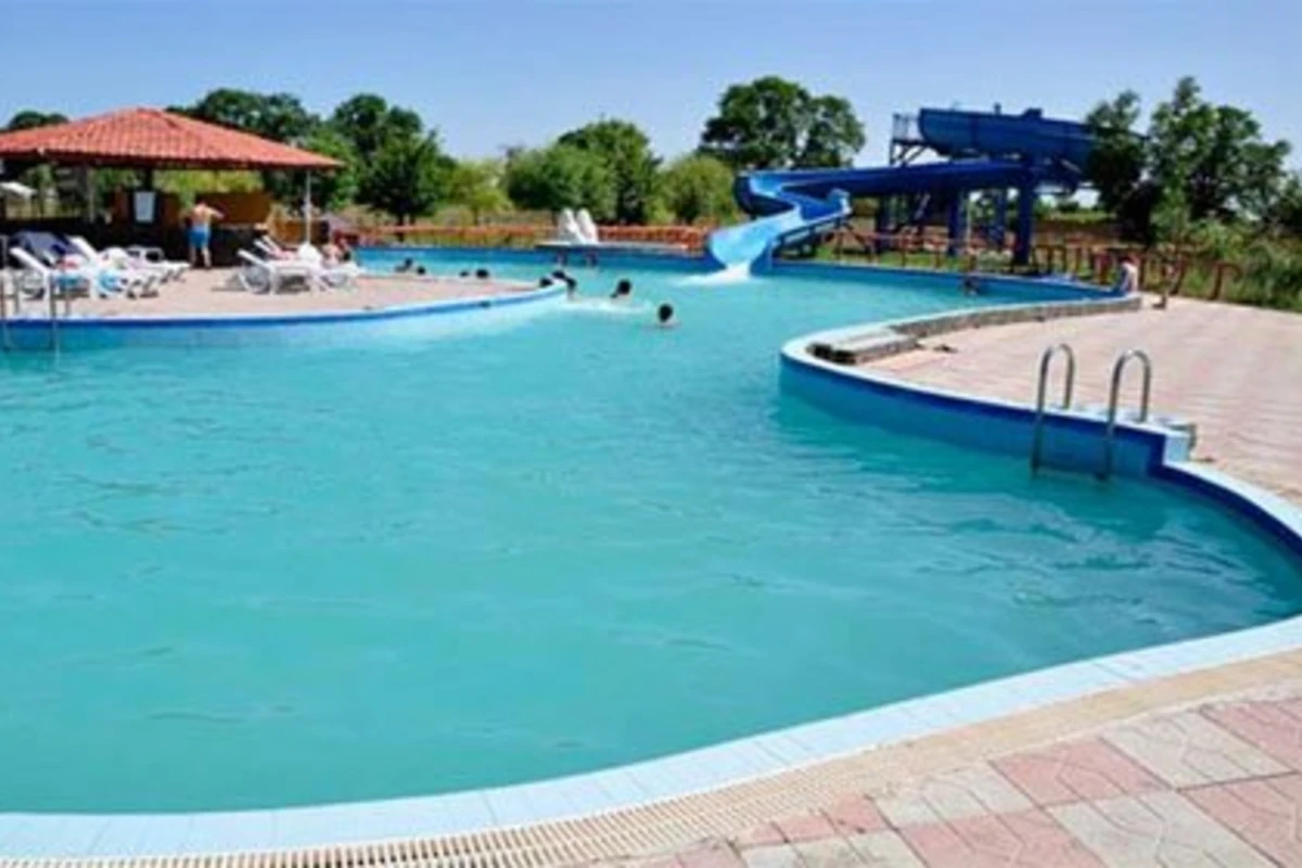 Арестованы три работника «Nabran Holiday Village»
