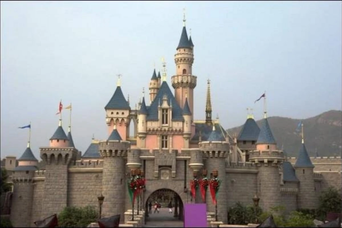 В Баку появится Disneyland