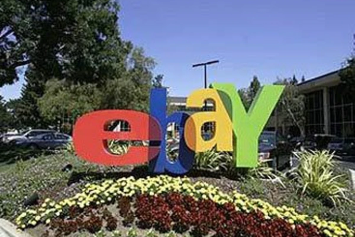 На eBay продали Национальную премию Молдовы