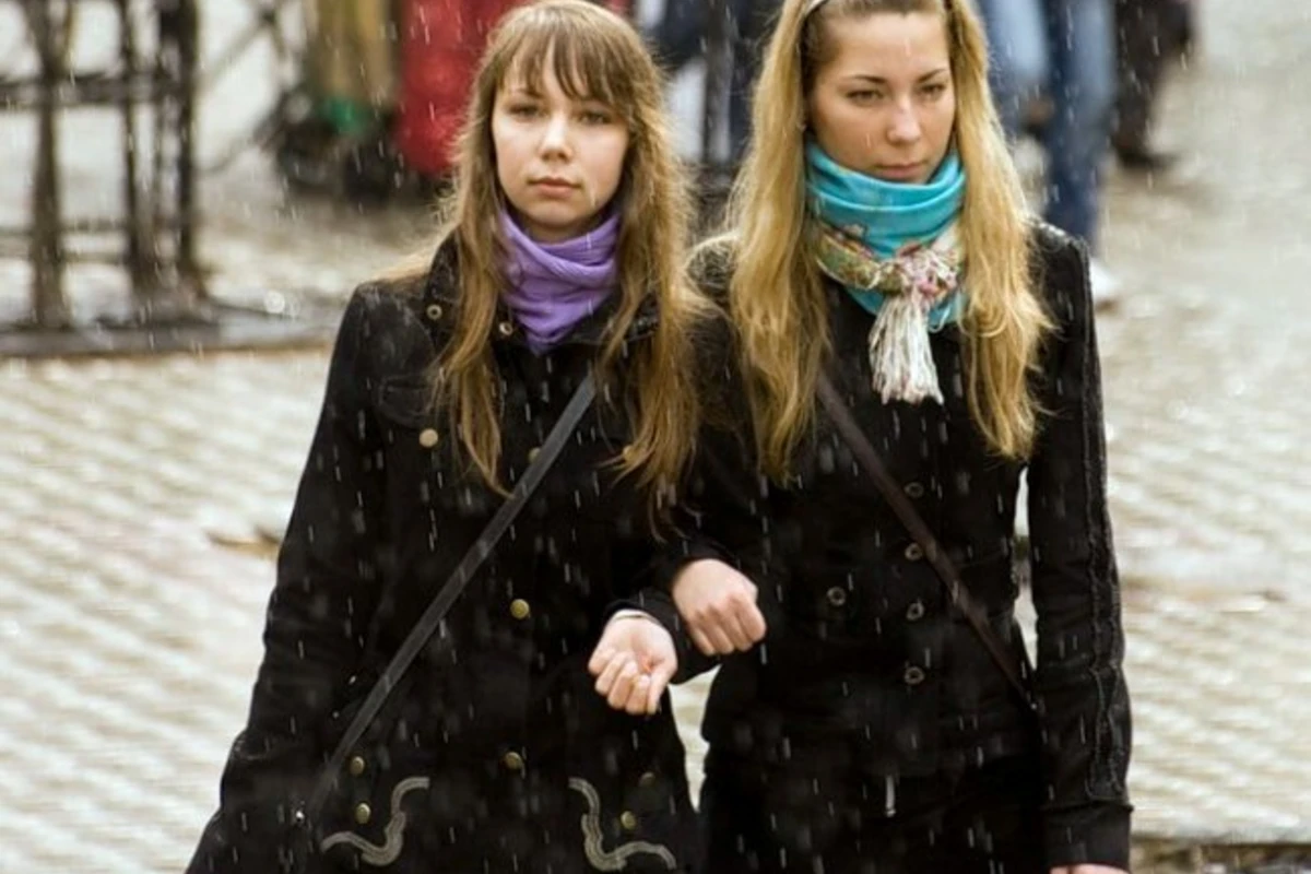 Научно доказано, где женщине жить хорошо
