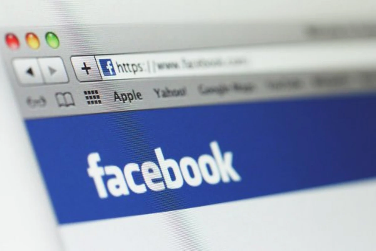 Соцсеть Facebook запустила новую опцию общий альбом