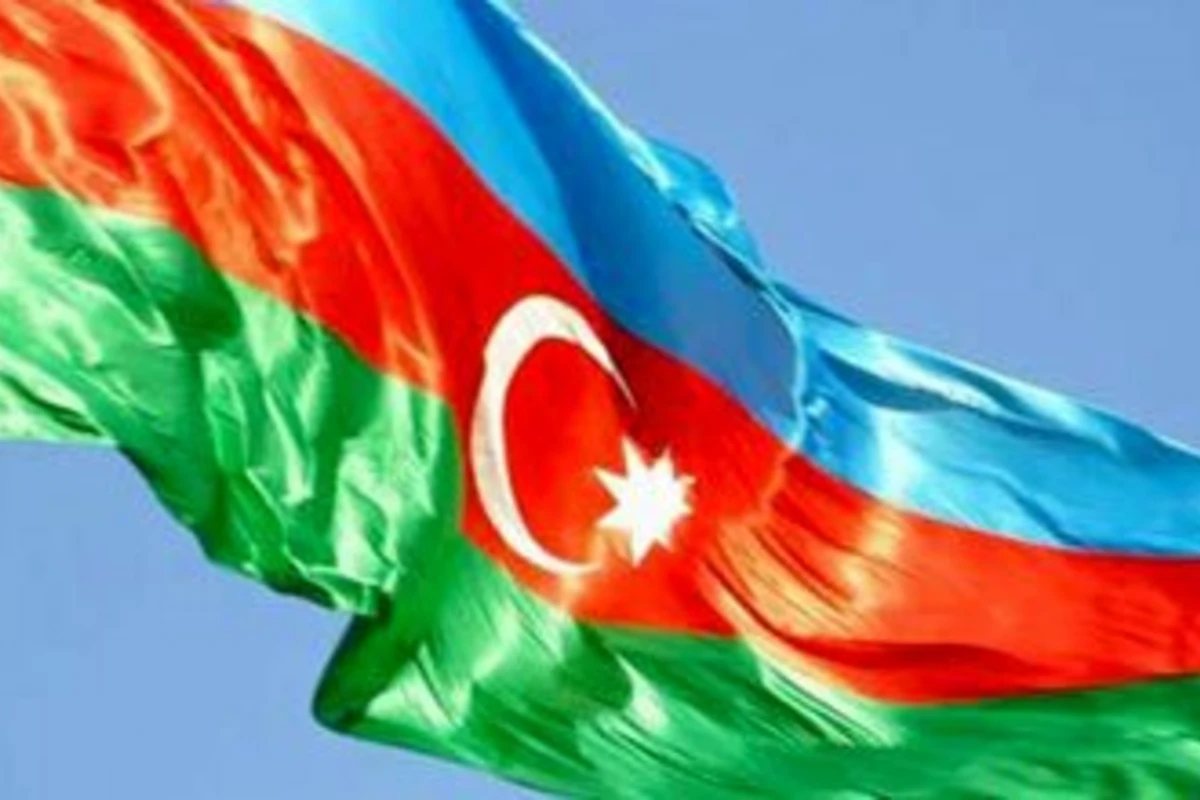 Гимн Азербайджана предлагают перезаписать