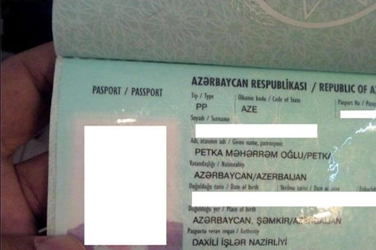 В Азербайджане можно поменять имя за 5 манатов
