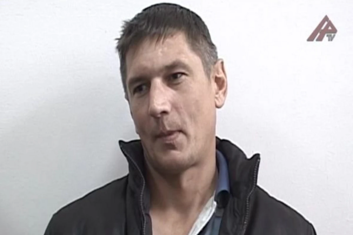 В Баку мужчина, принявший ислам, ограбил муслим-шоп