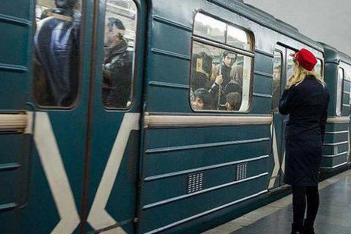Сегодня работники Бакинского метрополитена отмечают профессиональный праздник Сегодня работники Бакинского метрополитена отмечают профессиональный праздник