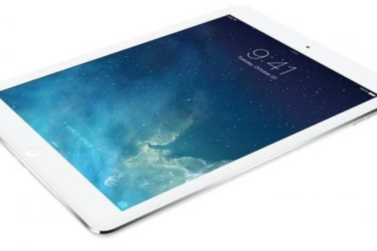 В Баку уже можно приобрести модель планшета iPad Air 4G