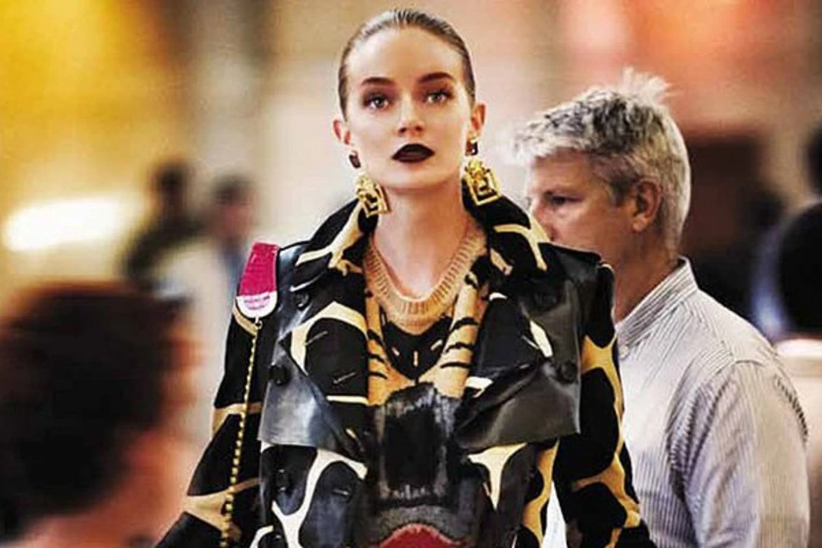 Линдсей Эллингсон на обложке Elle Italia