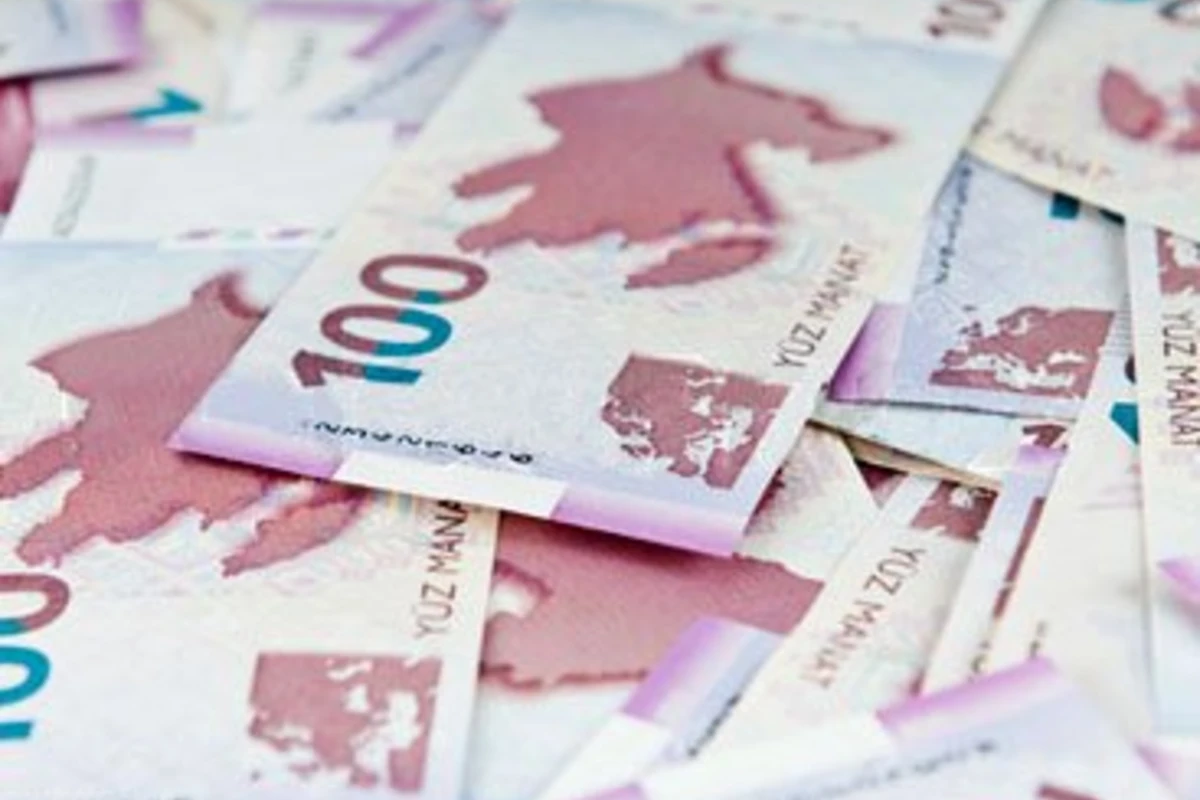 Среднестатистическая азербайджанская семья тратит на продукты от 80 до 100 манатов в неделю Среднестатистическая азербайджанская семья тратит на продукты от 80 до 100 манатов в неделю