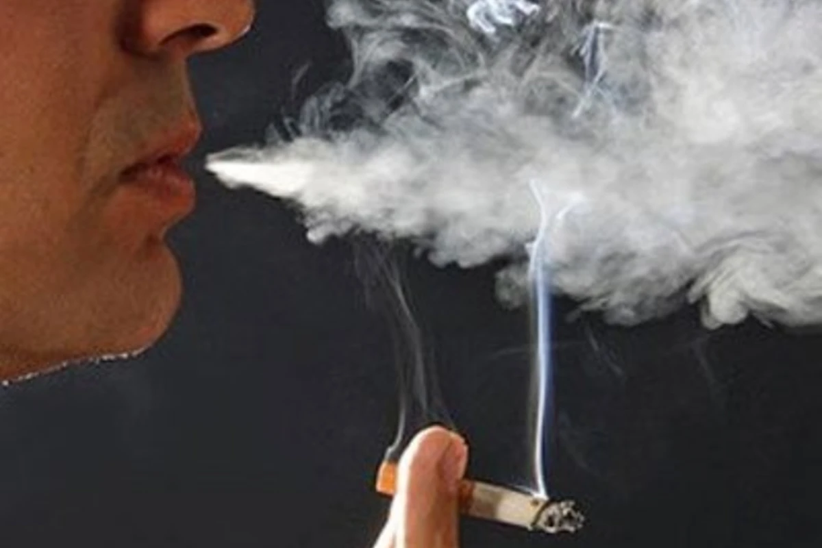 В Баку повысились цены на сигареты
