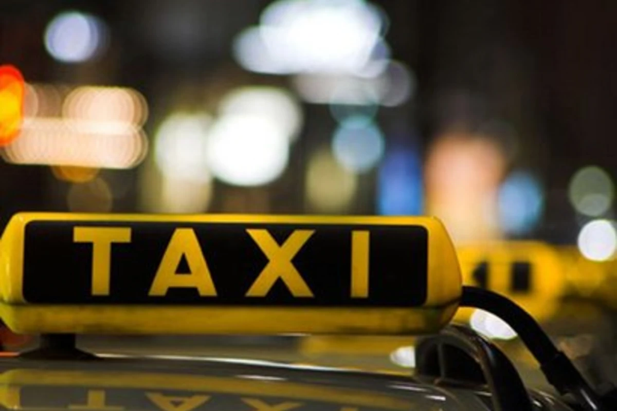 Компания Baku Taxi Company рассмотрит возможность изменения тарифов на проезд
