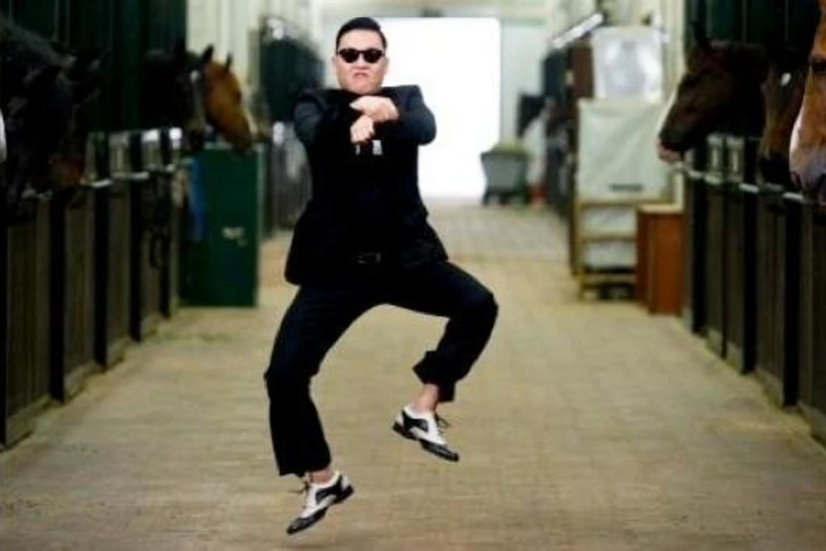 PSY возглавил топ самых просматриваемых роликов YouTube