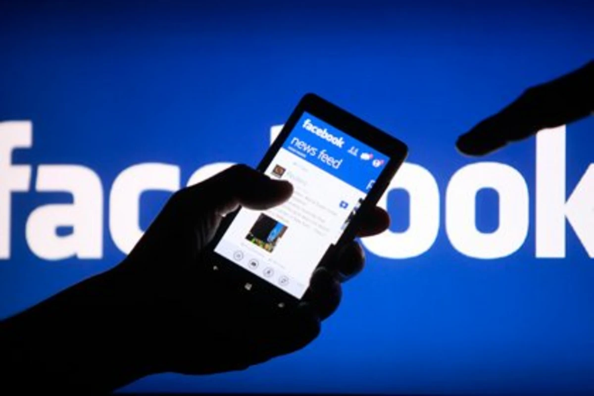 Facebook запустит автопроигрывание рекламных видео