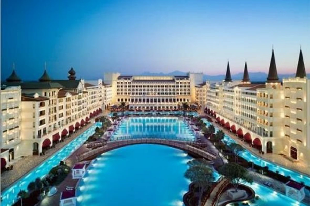Отель Тельмана Исмаилова удостоился премии World Travel Awards Отель Тельмана Исмаилова удостоился премии World Travel Awards