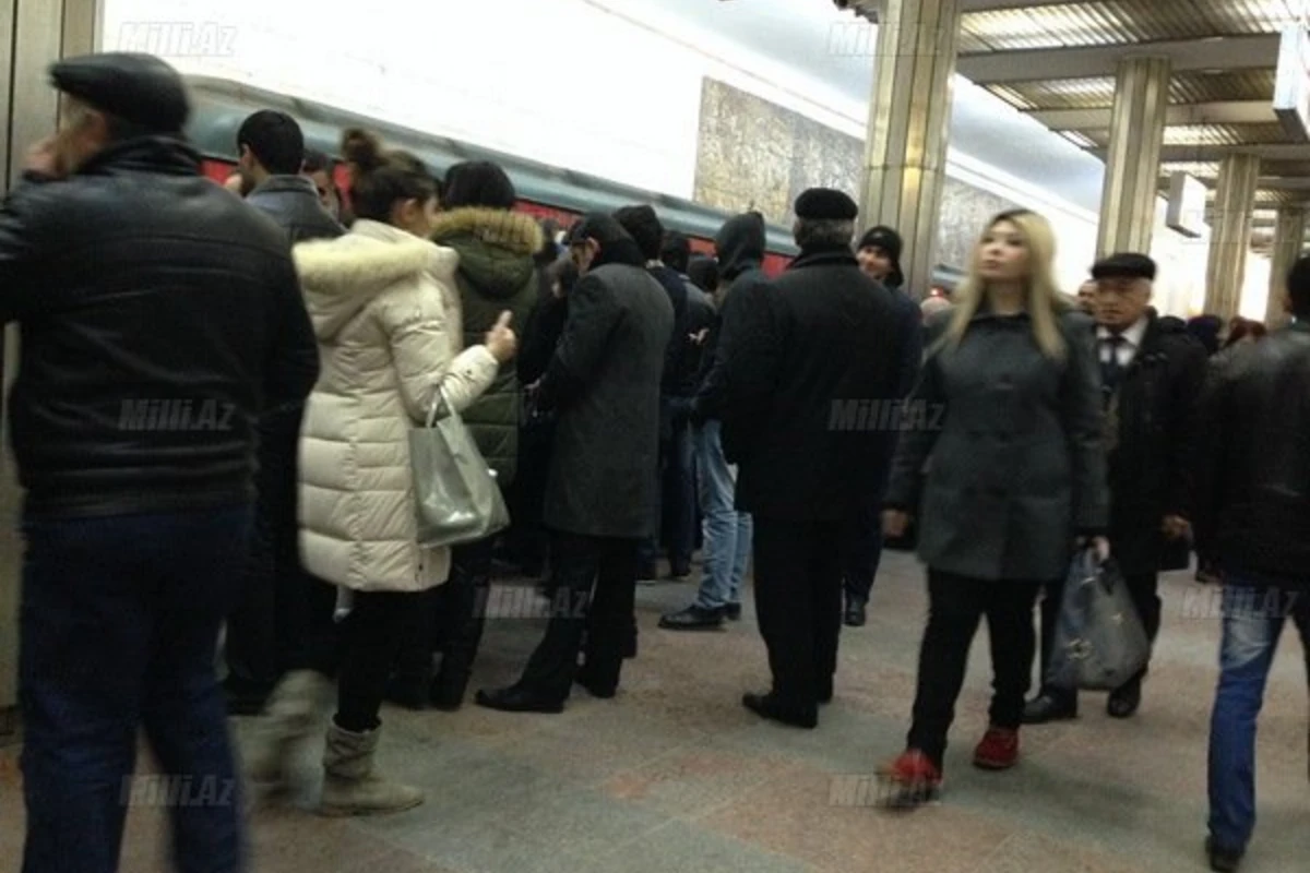 Сегодня в работе Бакметрополитена вновь произошел сбой