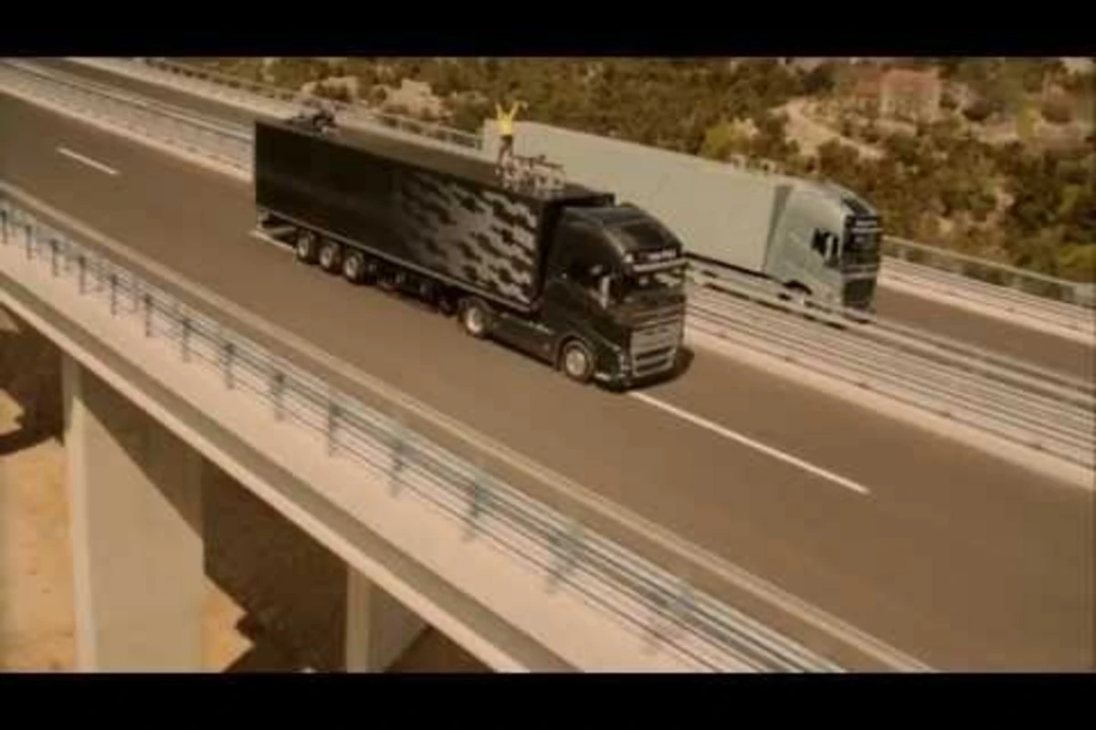 Экстремальная реклама от VOLVO (видео)